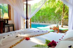 Kuredu Island Resort - Maldives. Sulthan pool villa.